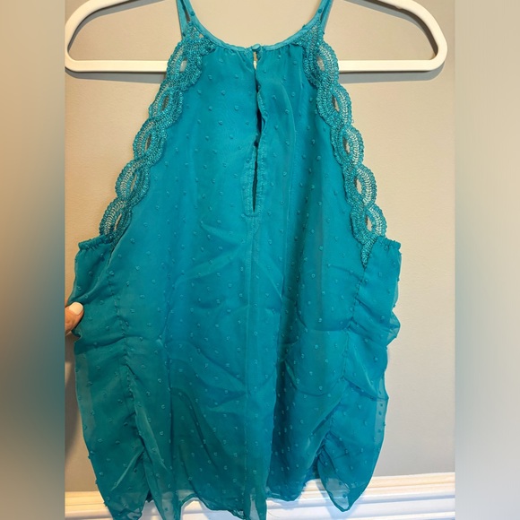 Women's Dressy Aqua Tank Top - Light sheer material Size worn 2x Size S - Picture 8 of 11